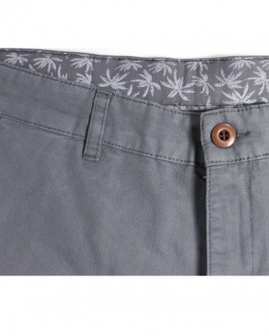 2 poches latérales et fermeture avec braguette et bouton du pantalon Chino Otago gris foncé pour homme